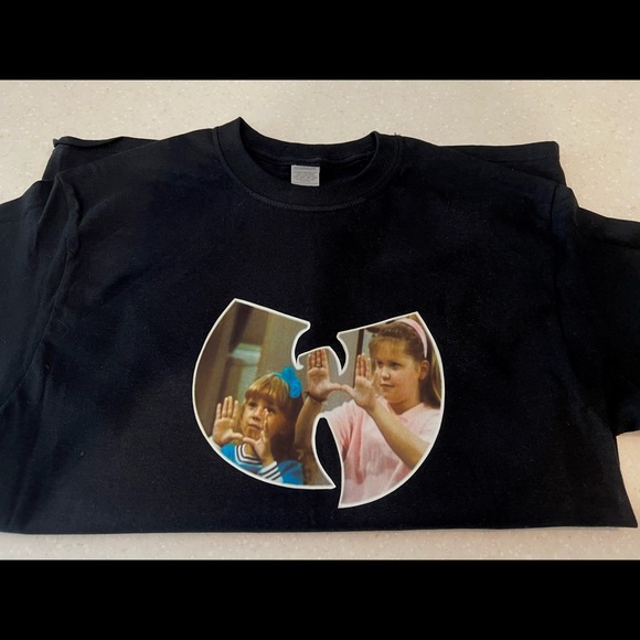 Wu tang logo tee! - Picture 3 of 6